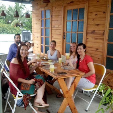 Niya Nest Homestay Kochi Екстериор снимка
