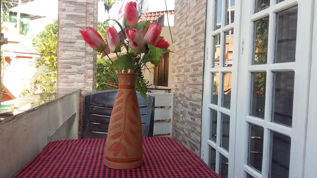 Niya Nest Homestay Kochi Екстериор снимка