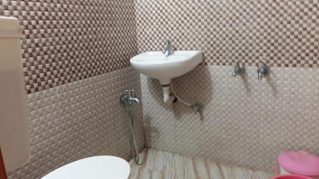 Niya Nest Homestay Kochi Екстериор снимка
